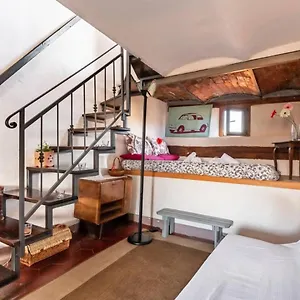 Apartamento Romantico Attichino Con Terrazzo Vista Duomo !!, Florencia