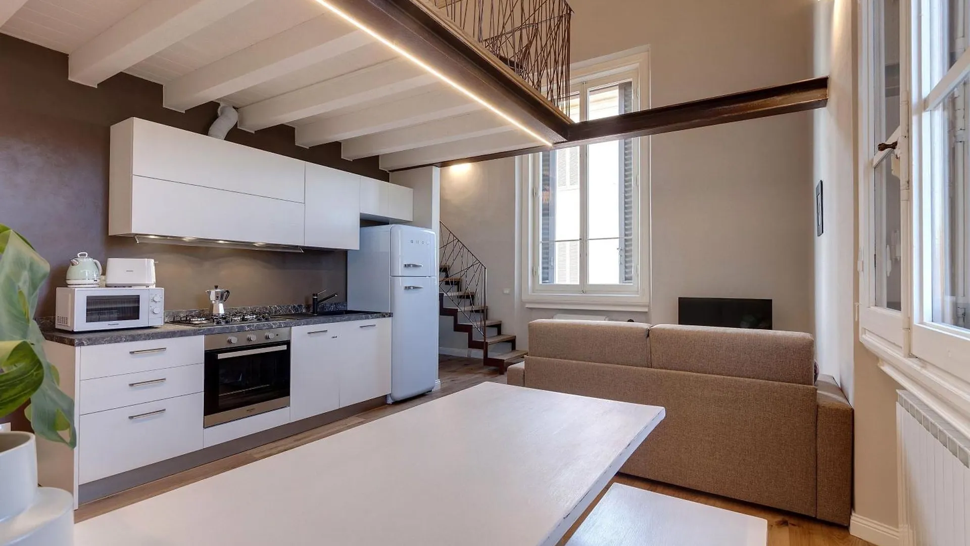 Freedom Apartments By Mamo Florença