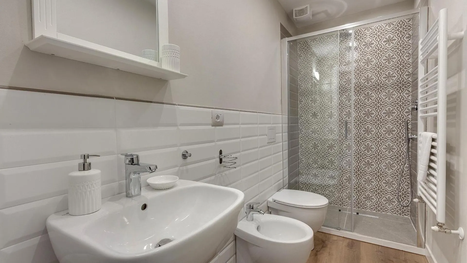 Freedom Apartments By Mamo Firenze