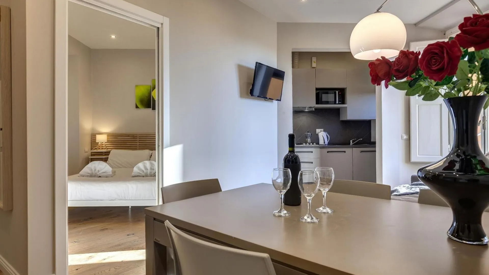 Freedom Apartments By Mamo Firenze