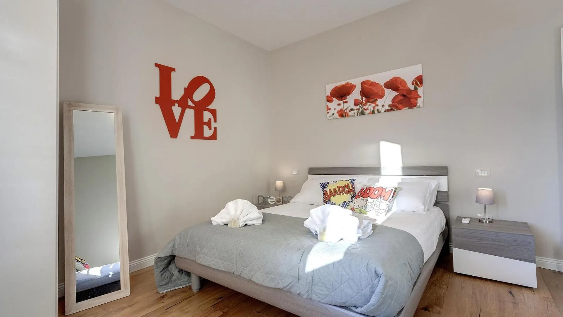Freedom Apartments By Mamo Firenze